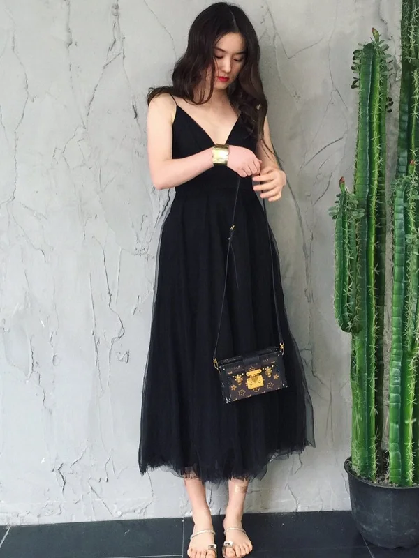 chic party dressesSimple V Neck Open Back Black Tea Length Prom Homecoming Dresses, Thin Straps Black Formal Graduation Evening Dresses