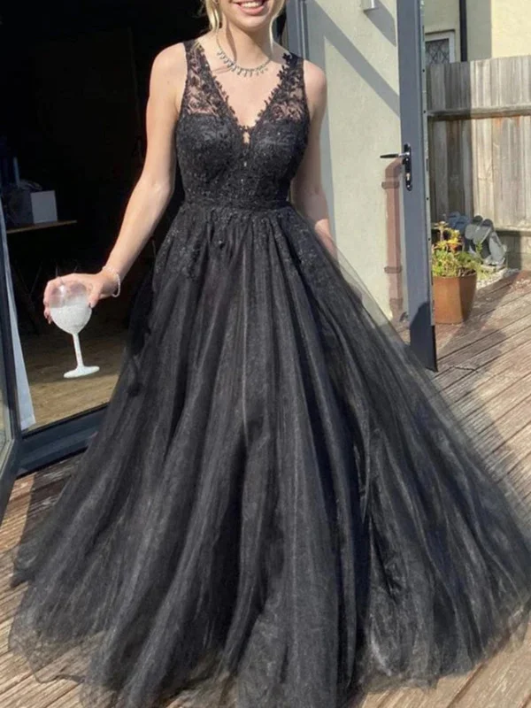 figure-flattering party dressesA Line V Neck Black Lace Tulle Long Prom Dresses, Black Lace Formal Dresses, Black Evening Dresses SP2595