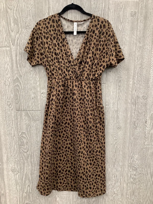 fitted midi dressesDress Casual Midi By Tickled Teal In Animal Print, Size: M