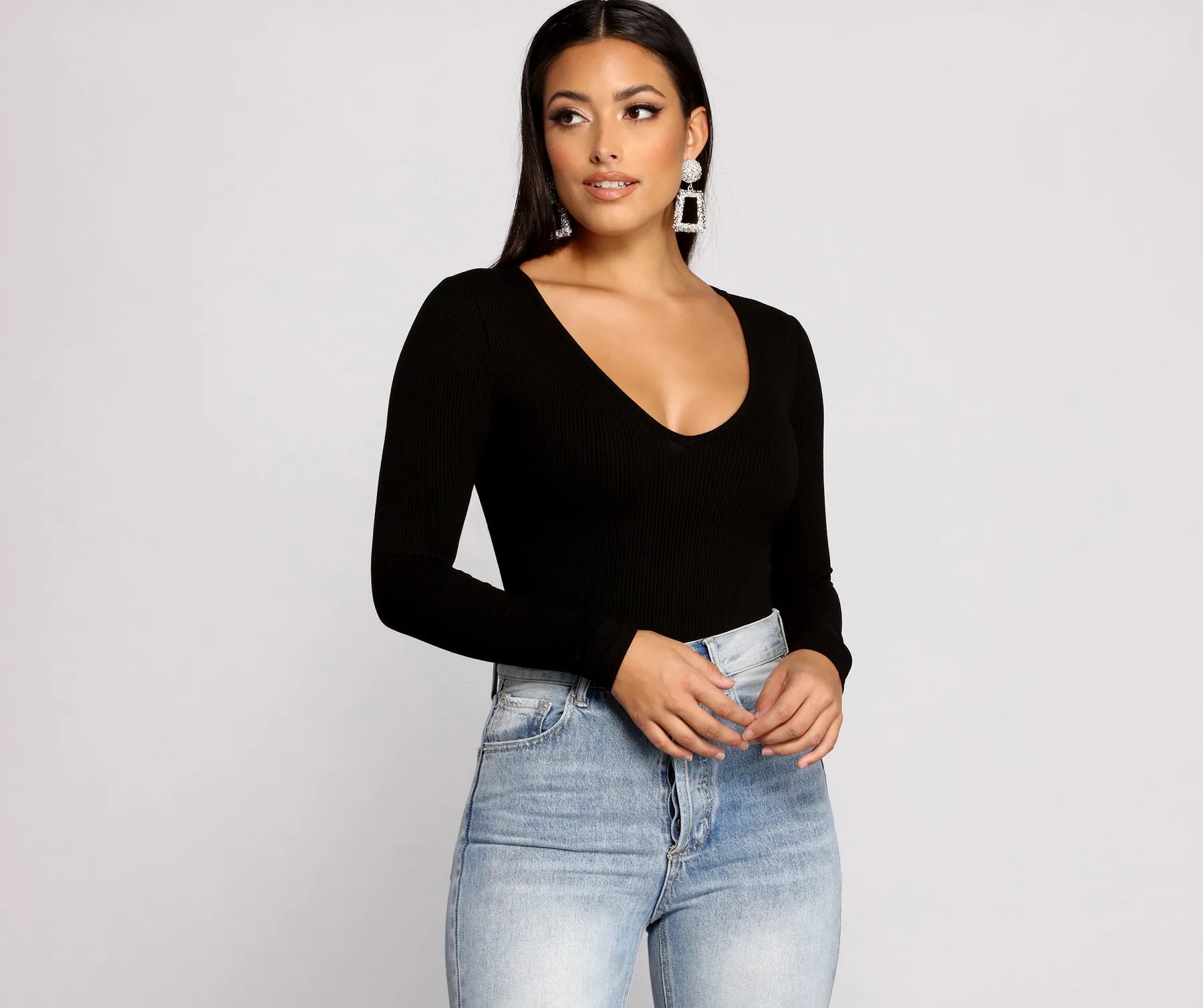 women's tops for those who want to create outfits that are both trendy and timelessBasic Long Sleeve V-Neck Bodysuit