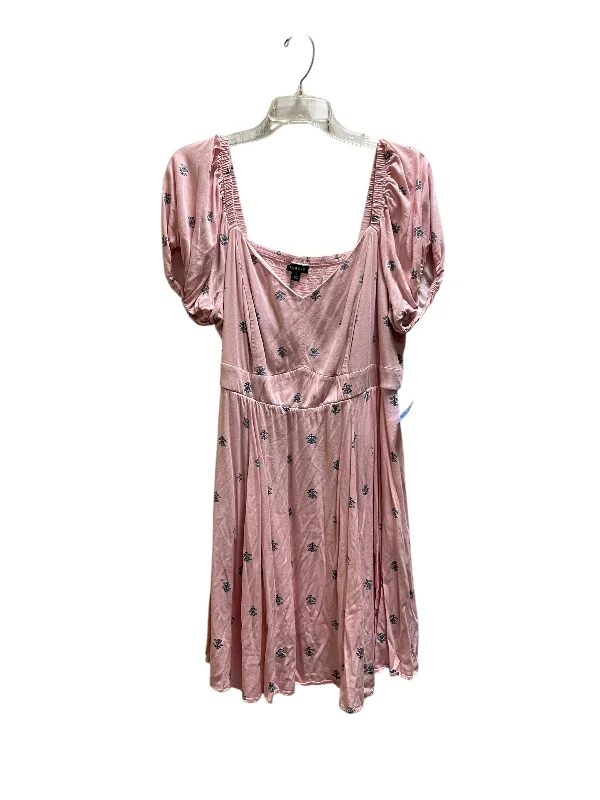 midi dresses for petitesDress Casual Midi By Torrid In Pink, Size: 1x