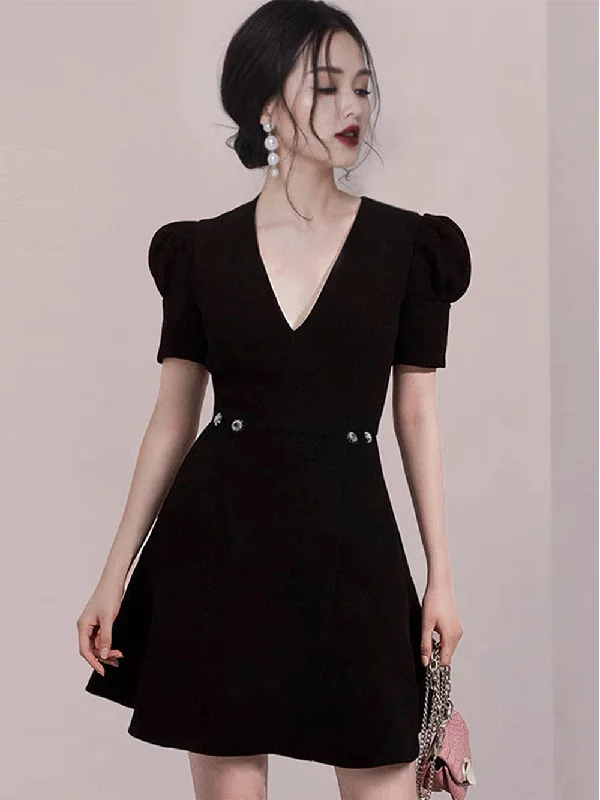 tall women Mimi dresses that fitV Neck Short Sleeve Simple Mini Bodycon Dress HB70790