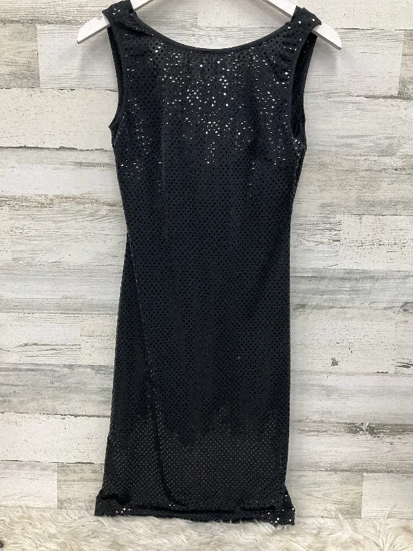 midi dresses with lace detailsDress Party Midi By Clothes Mentor In Black, Size: S