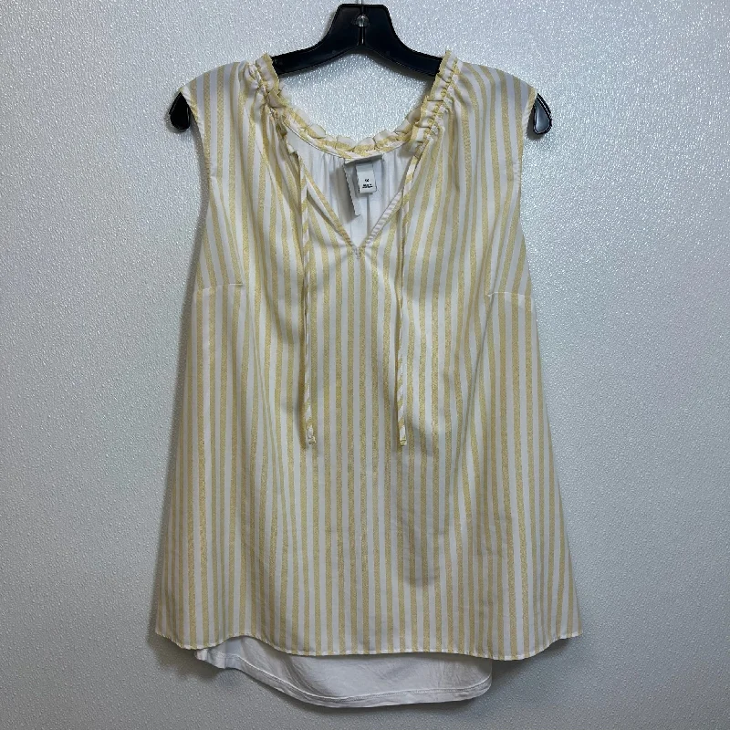 women's tops for those who love to shop for unique findsTop Sleeveless By Ava & Viv  Size: 1x