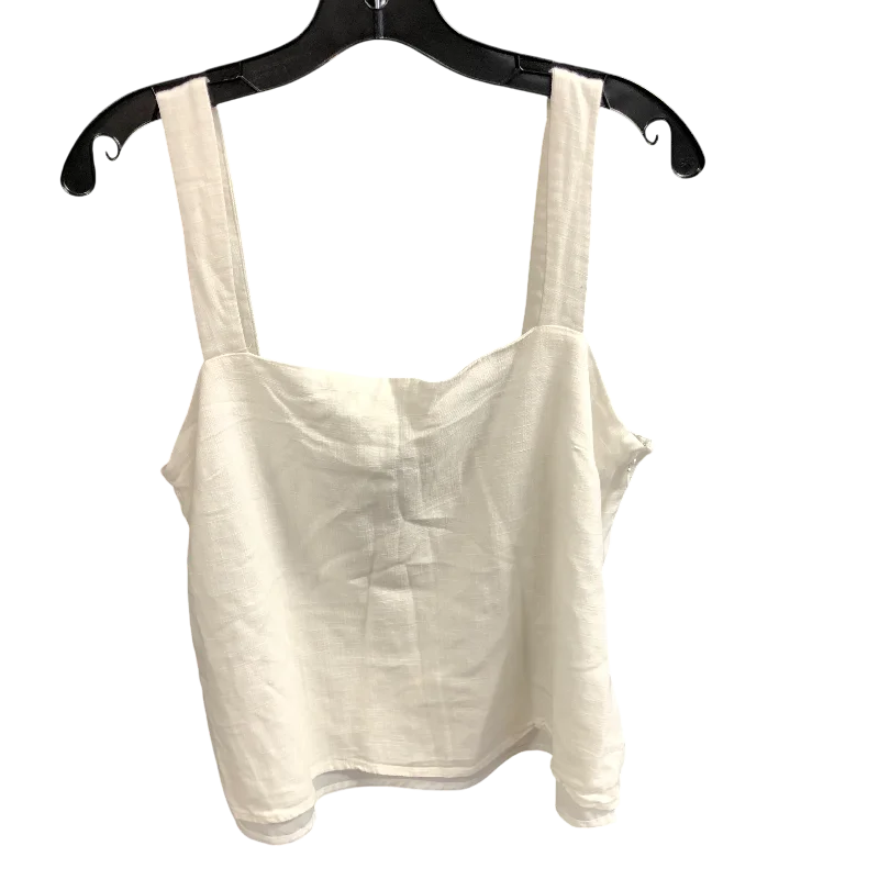 women's tops for those who want to elevate their everyday wear with chic and elegant piecesTop Sleeveless By LULUS In White, Size: L