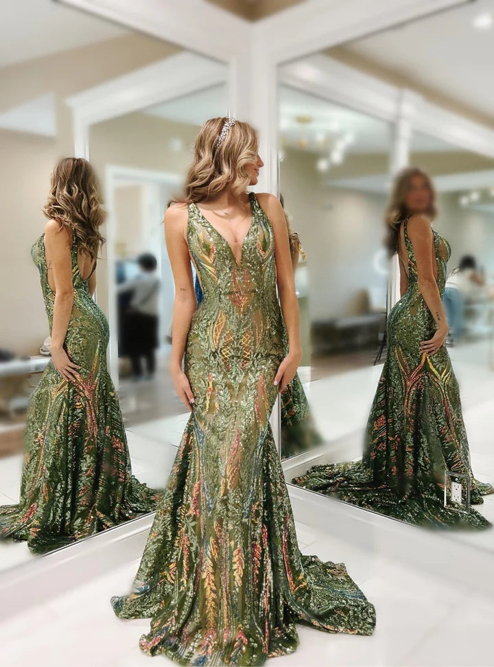 prom dress style guidesGreen Trumpet/Mermaid V-Neck Sleeveless Floor-Length Long Prom Dresses With Sequins